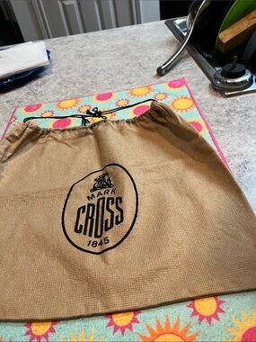 New with out tag Mark Cross dust bag